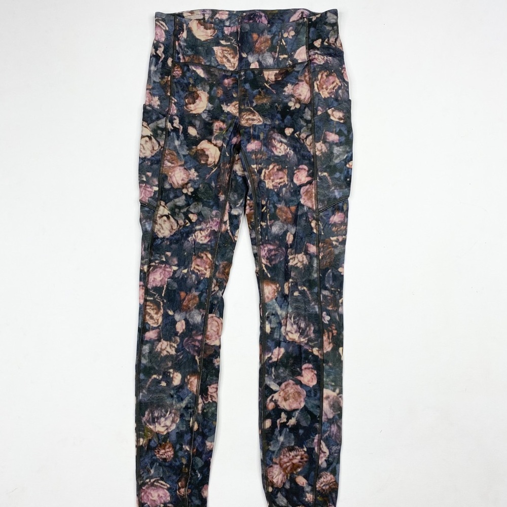Lululemon Athletica Speed Up Tight 28" in Frosted Rose - Picture 5 of 10